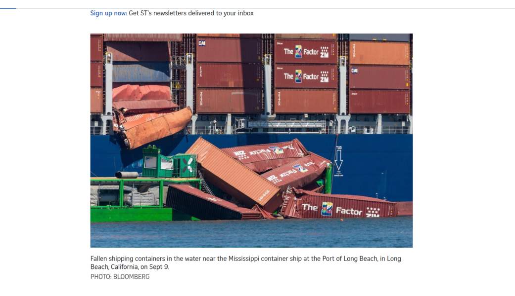 Los contenedores de envío caen por la borda del buque de Mississippi en Port of Long Beach, uno de los puertos más concurridos de los EE. UU.