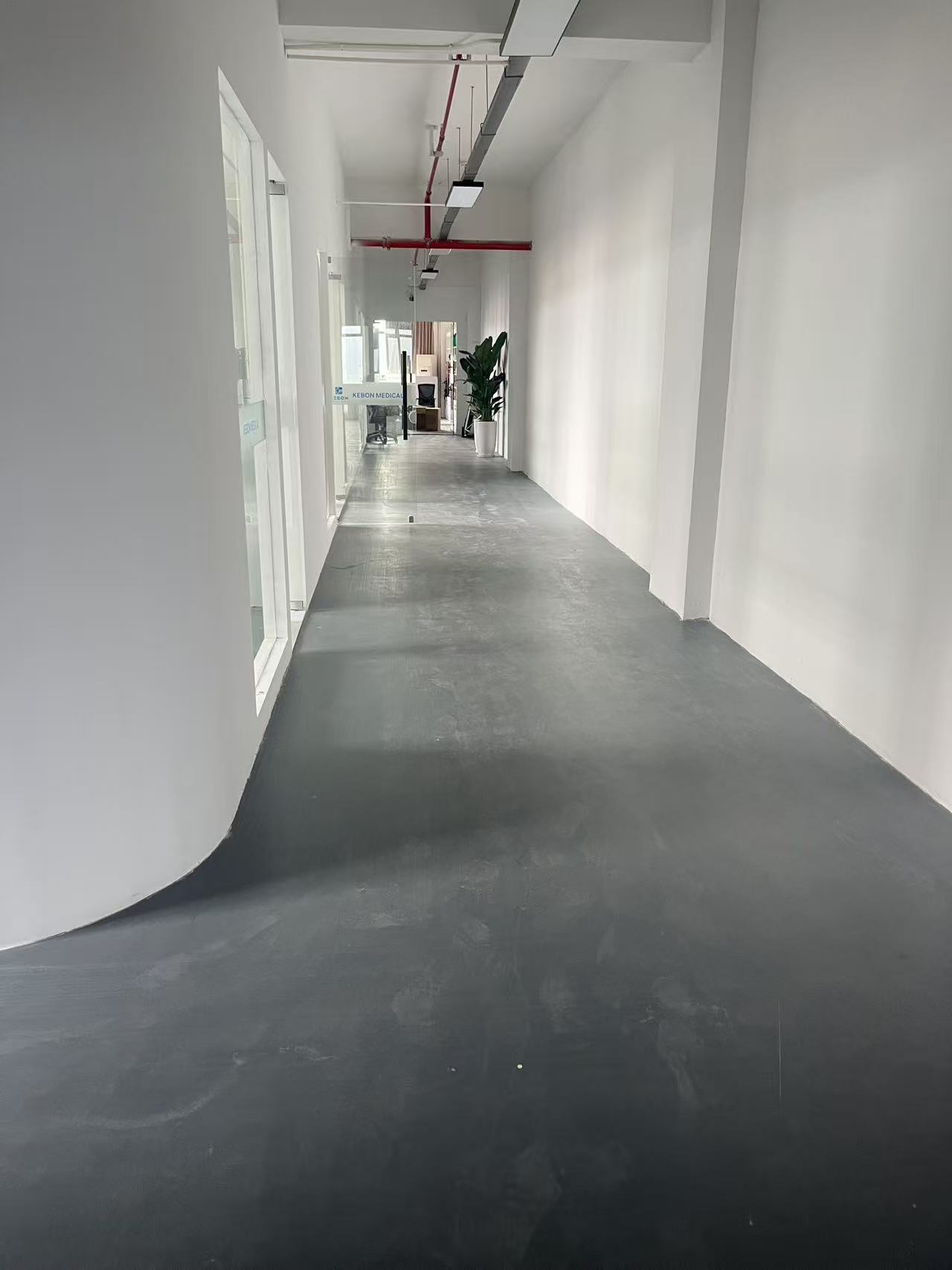 La ampliación del almacén a 5.000 m² mejora el suministro de botiquines de primeros auxilios de Yiwu Kebon